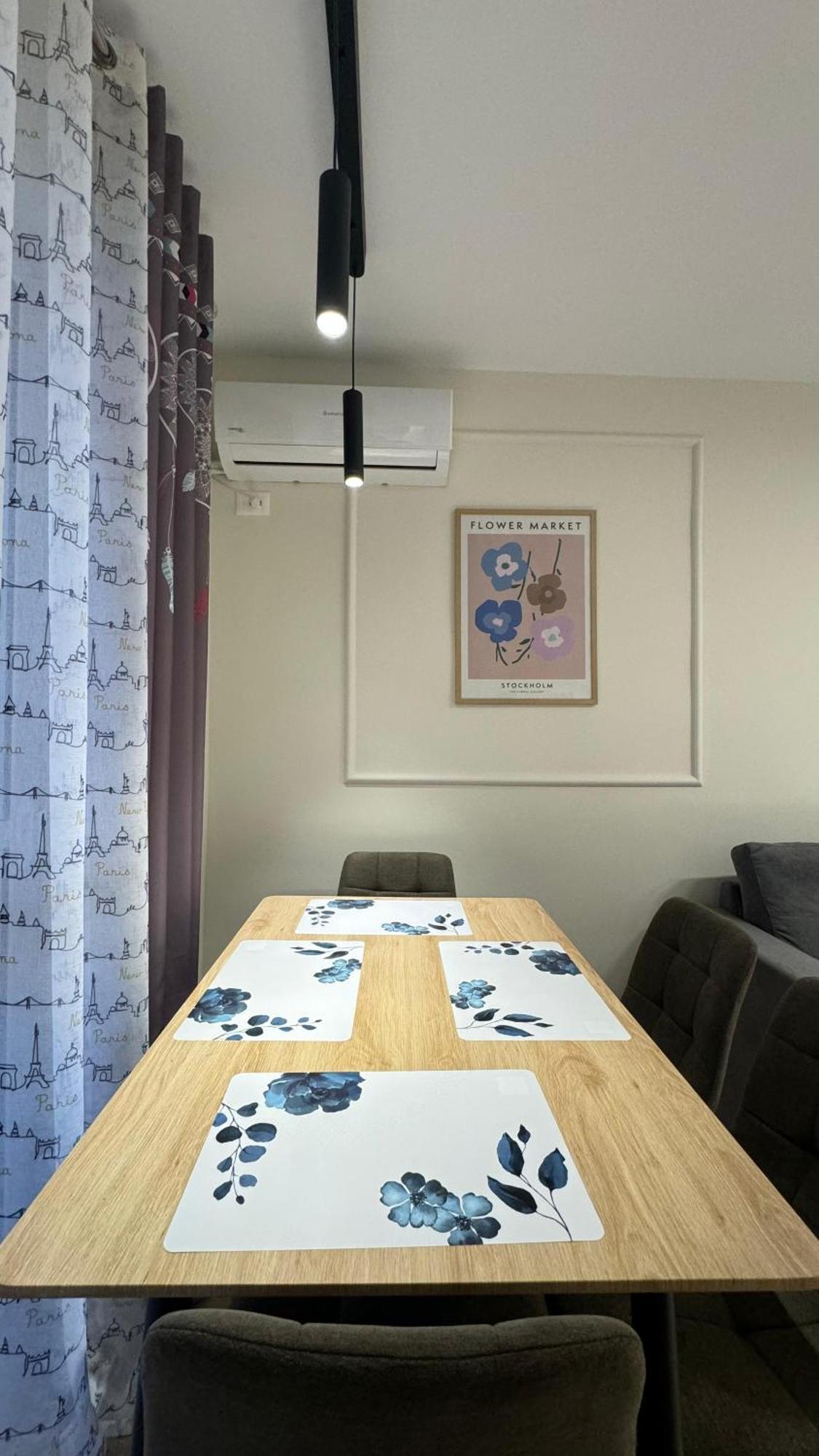 Charming Comfort Apartment Tirana Eksteriør billede
